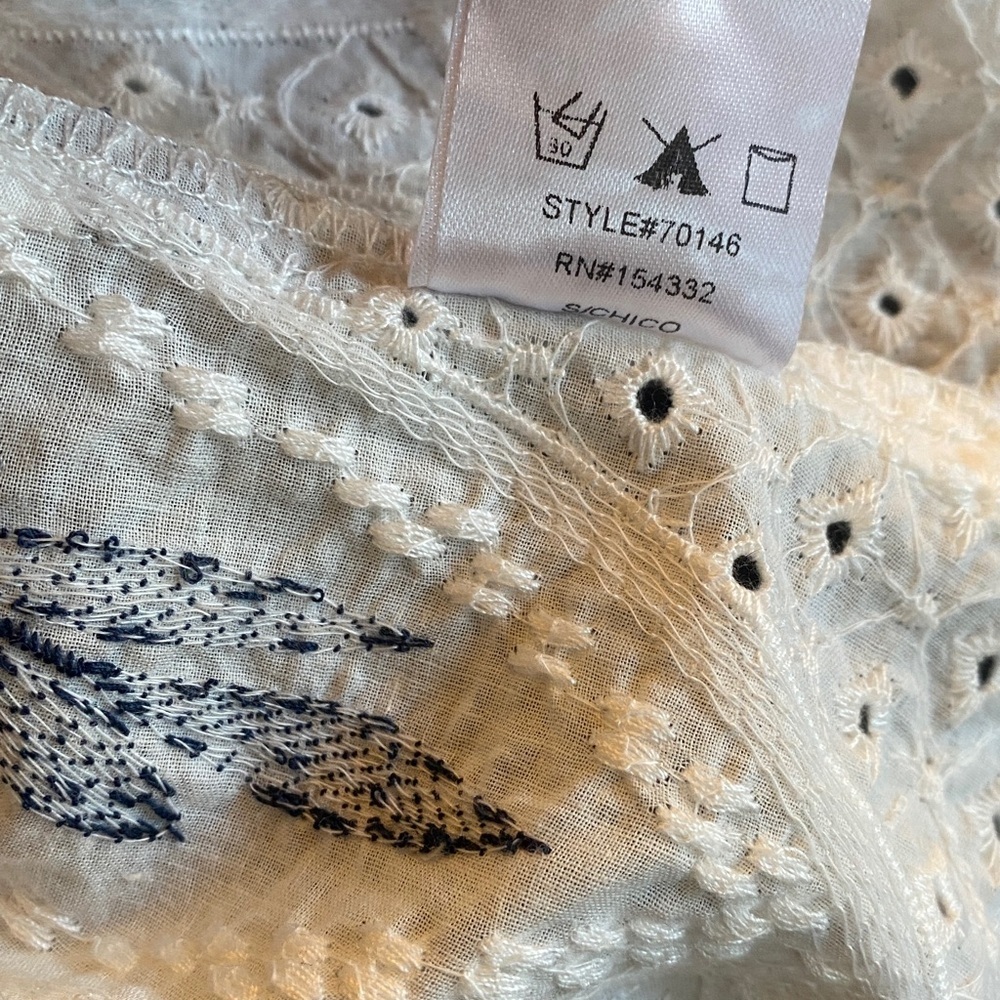 Key Mi White Blouse with Navy and white Embroidery - Picture 6 of 11